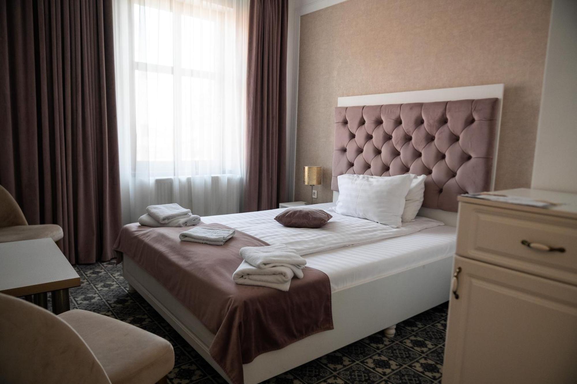 Hotel Marabella 시비우 외부 사진