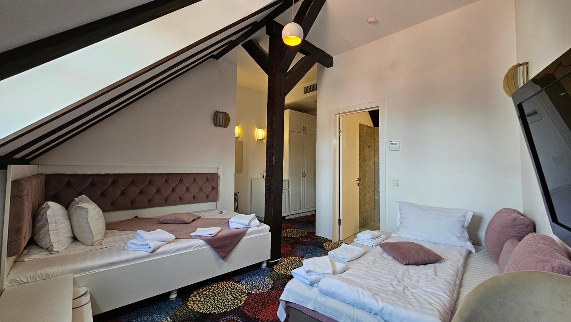 Hotel Marabella 시비우 외부 사진